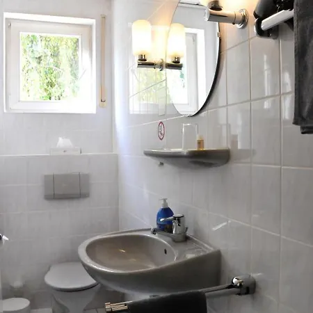 Garni Haus Dornheim 3*