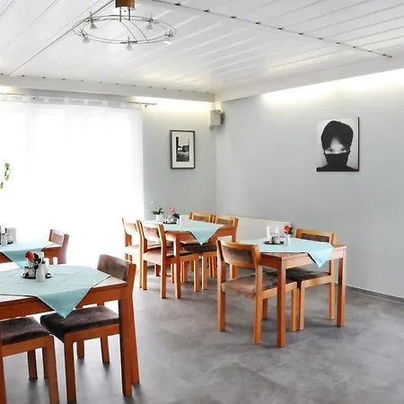 Garni Haus Dornheim Otel 3*