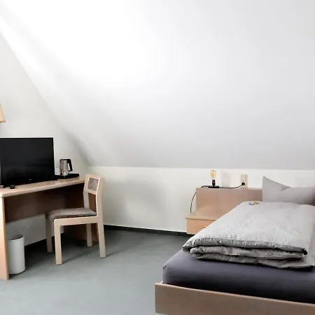 Otel Garni Haus Dornheim 3*