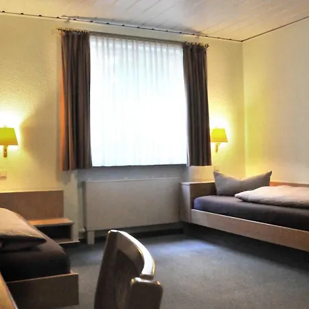 Garni Haus Dornheim Otel Obertshausen