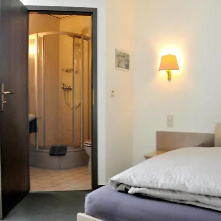 Garni Haus Dornheim Otel Obertshausen